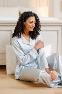 Women's 100% Mulberry Silk Classic Full Length Pajama Set with Gift Box Womens>Sleep and Lounge>Pajamas Fishers Finery Regular Misty Blue XS