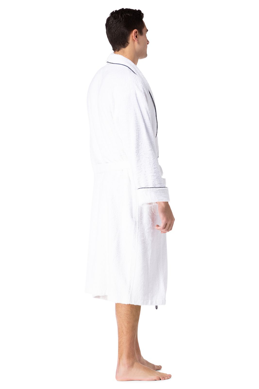 Fishers Finery Mens white terry robe features a quilted design, front pockets, and belt—the perfect robe for after the shower or relaxing at home