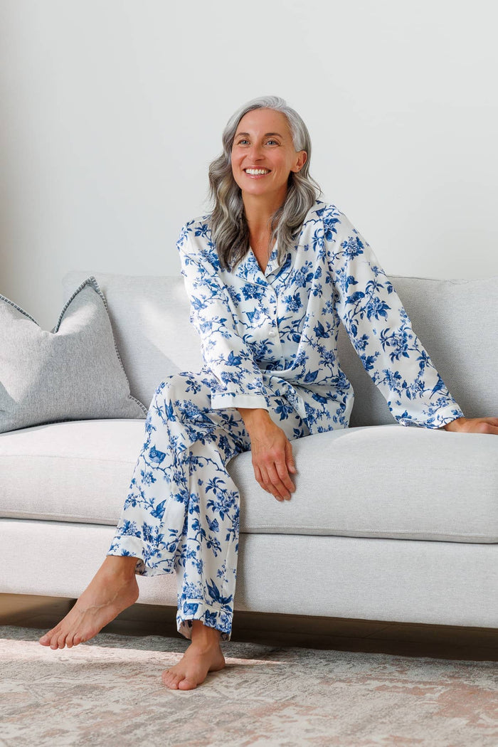 Women's 100% Mulberry Silk Patterned Full Length Pajama Set with Gift Box - NEW FIT Womens>Sleep and Lounge>Pajamas Fishers Finery Regular Tea Cup Print S