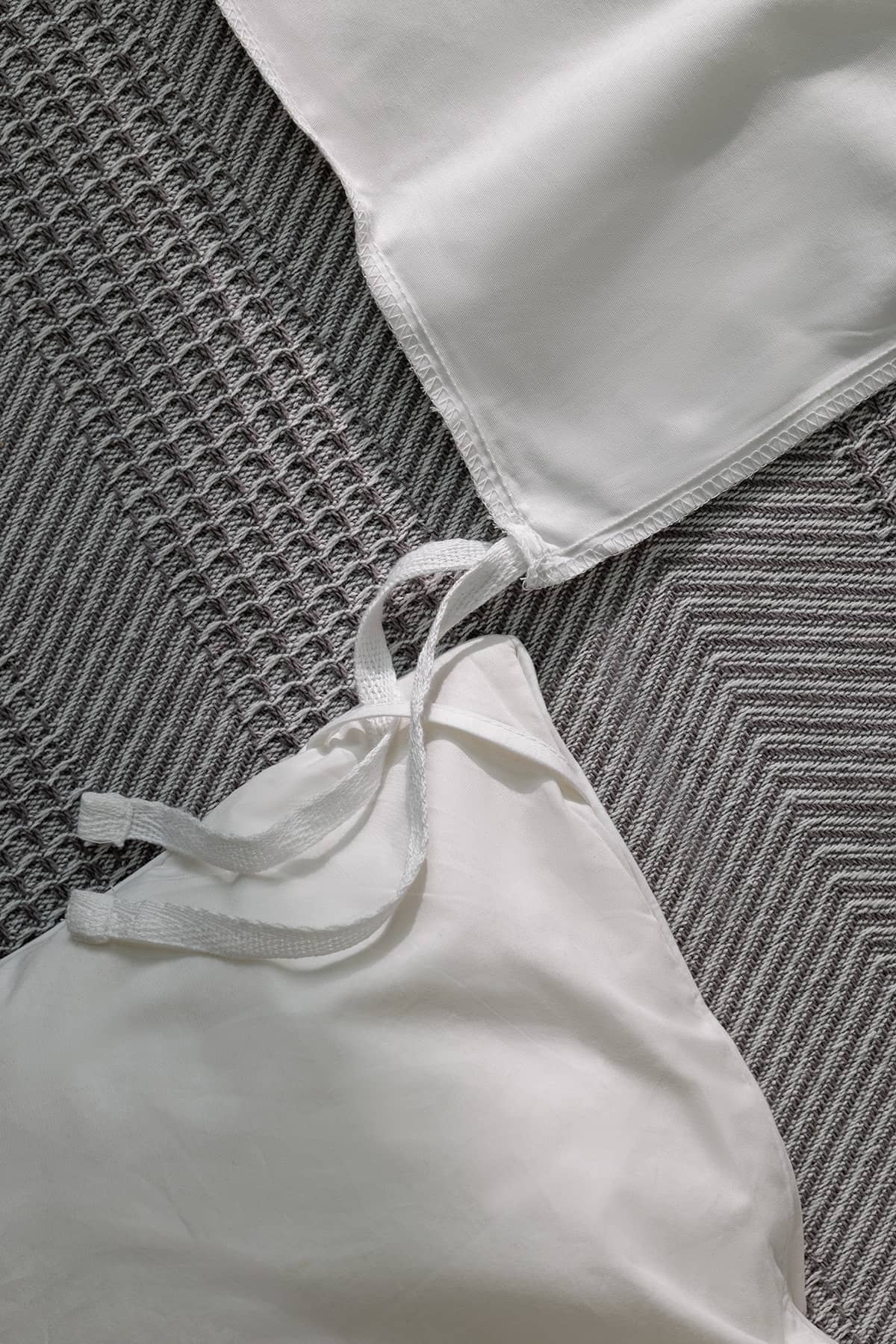 Luxe 100% Certified Egyptian Cotton 3pc Duvet Set with Gift Box Home>Bedding>Sheets Fishers Finery 