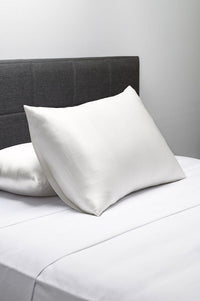 25 Momme 100% Pure Mulberry Silk Pillowcase - Good Housekeeping "All-Star Standout" Natural White (Undyed) Standard Single