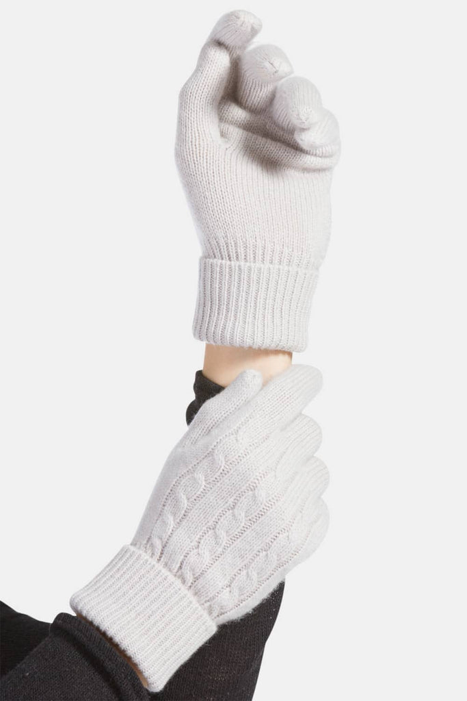 cable-knit-cashmere-gloves-