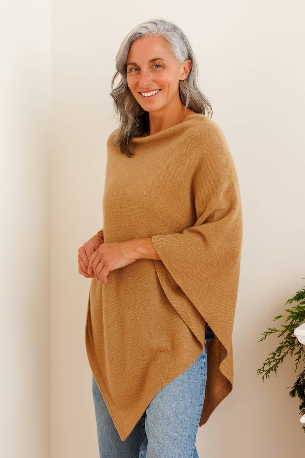 Women's 100% Pure Cashmere Knit Poncho and Gift Box Womens>Accessories>Cashmere>Poncho Fishers Finery 