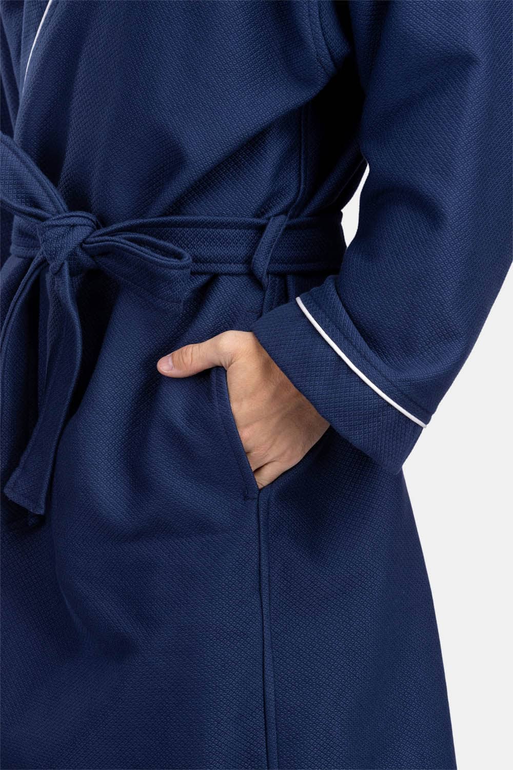 Fruit Of The Loom Men's Kimono Waffle Robe - Soft Mid-Length Bathrobe With Pockets And Tie Belt