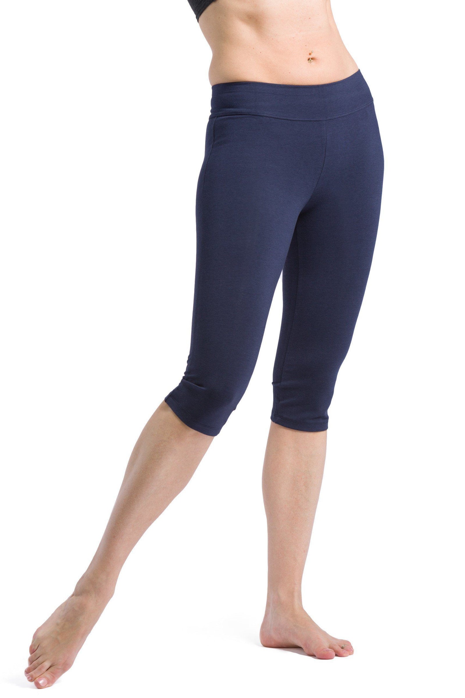 THE GYM PEOPLE Women's Capri Pants Casual Summer Pull On Workout Yoga  Capris Leggings with Pockets : : Clothing, Shoes & Accessories